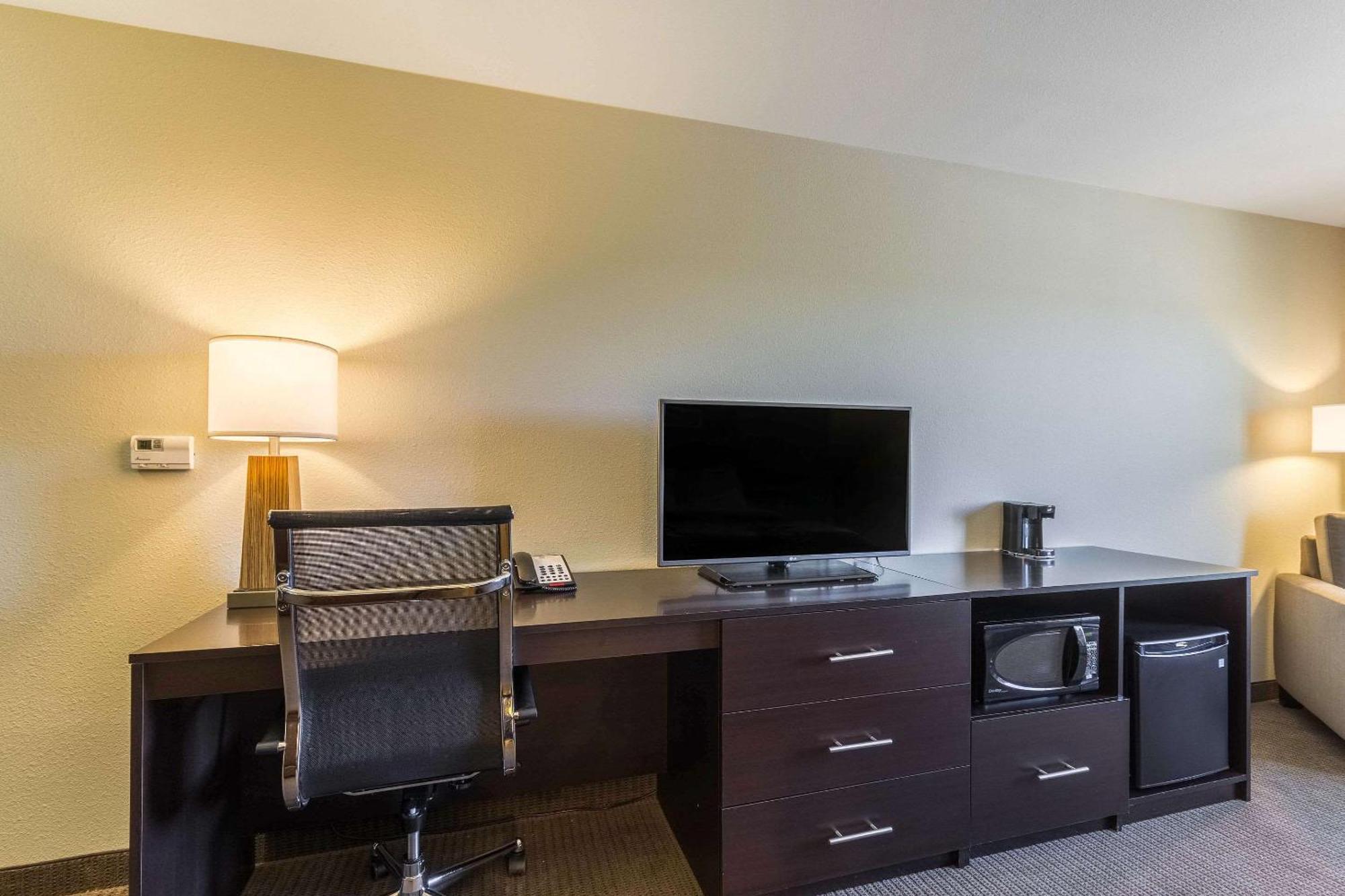 Sleep Inn & Suites Jourdanton - Pleasanton Bagian luar foto